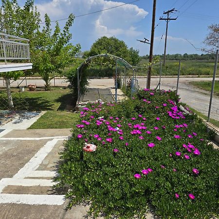 Pomegranate Seaside Corner Villa Фанарион Екстериор снимка